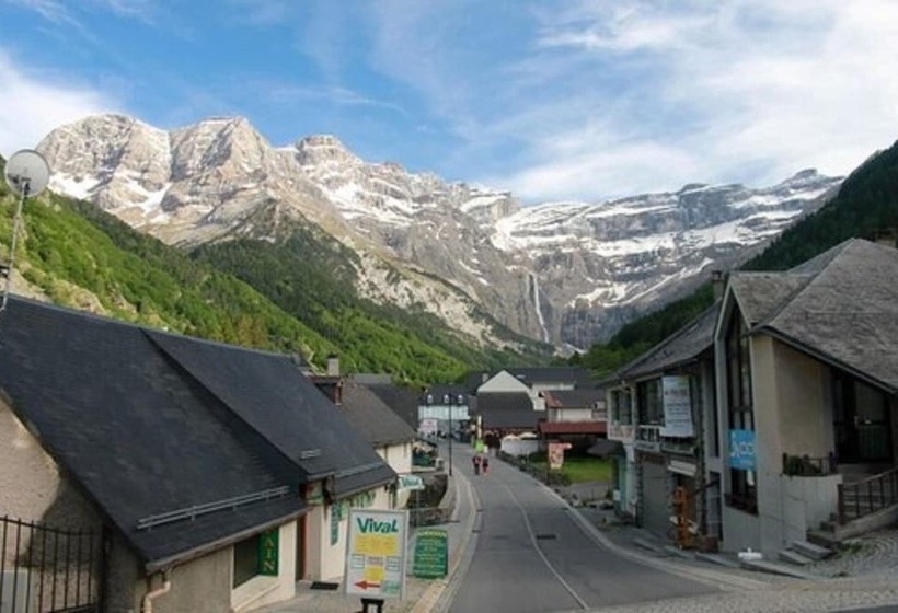 Fotos del hotel Hôtel Peyramale:  47