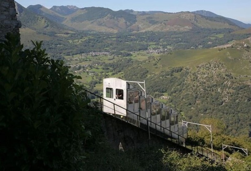 Fotos del hotel Hôtel Peyramale:  39