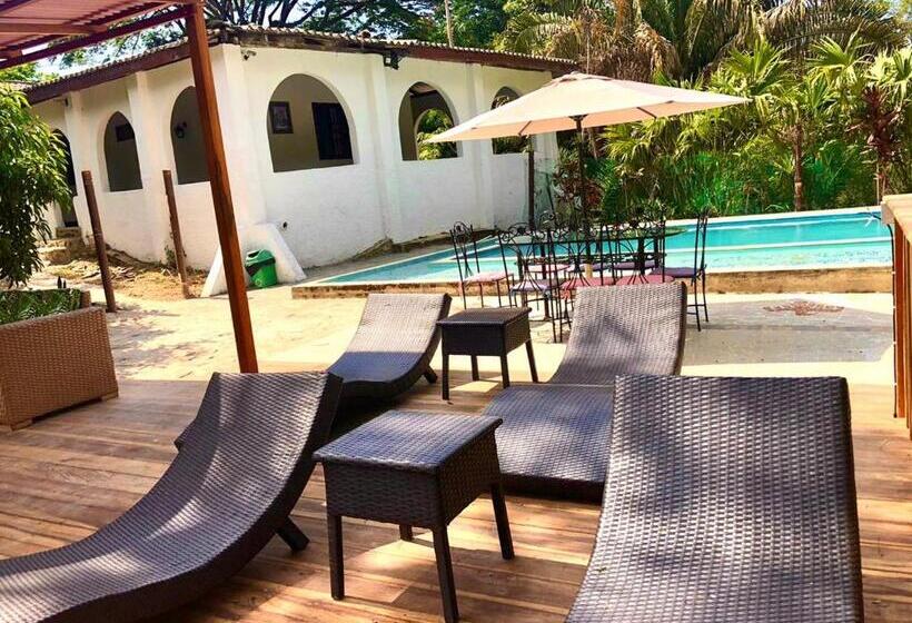 هتل Minca   La Casona