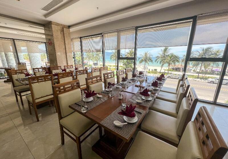 Serene Beach Danang  & Spa