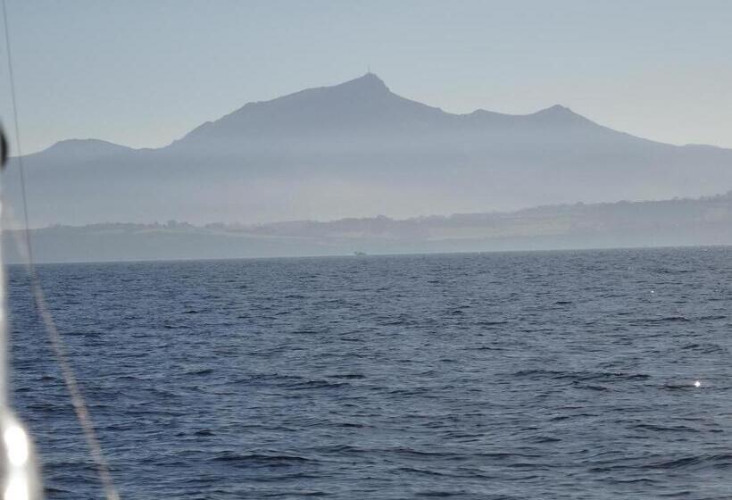 בית מלון כפרי Uhainak