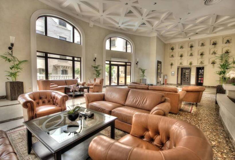 Rawasi Hotel Apartments