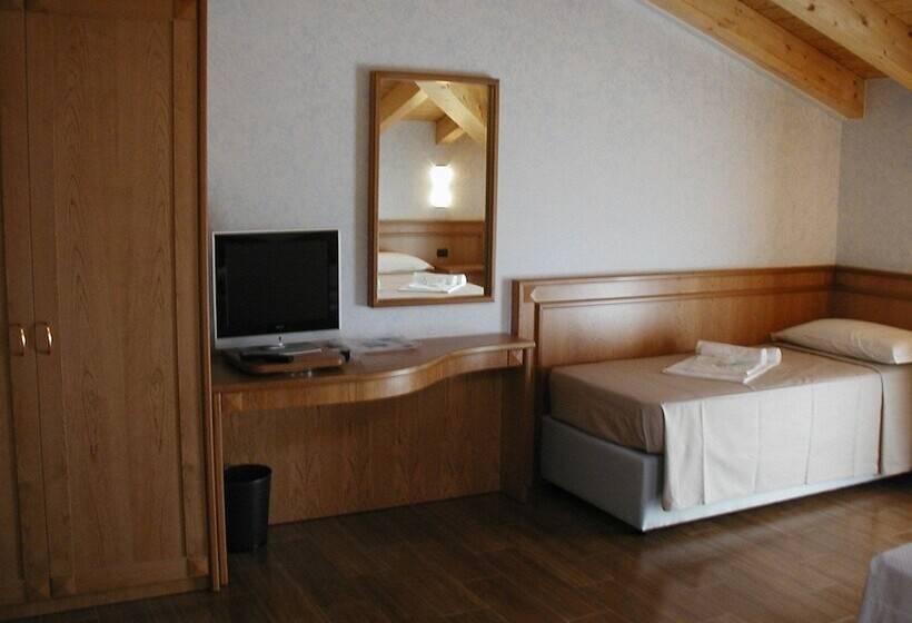 Azzano Holidays B&b