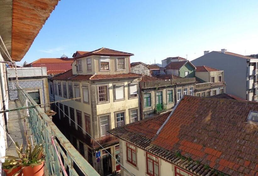 هتل A Portuguesa Guest House