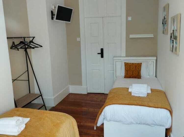 هتل A Portuguesa Guest House