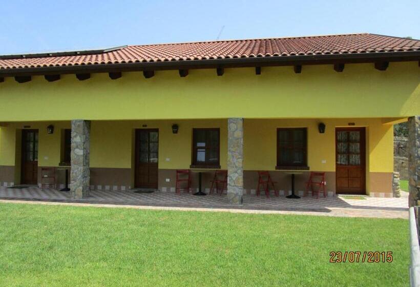 هتل Agriturismo Rio Castello