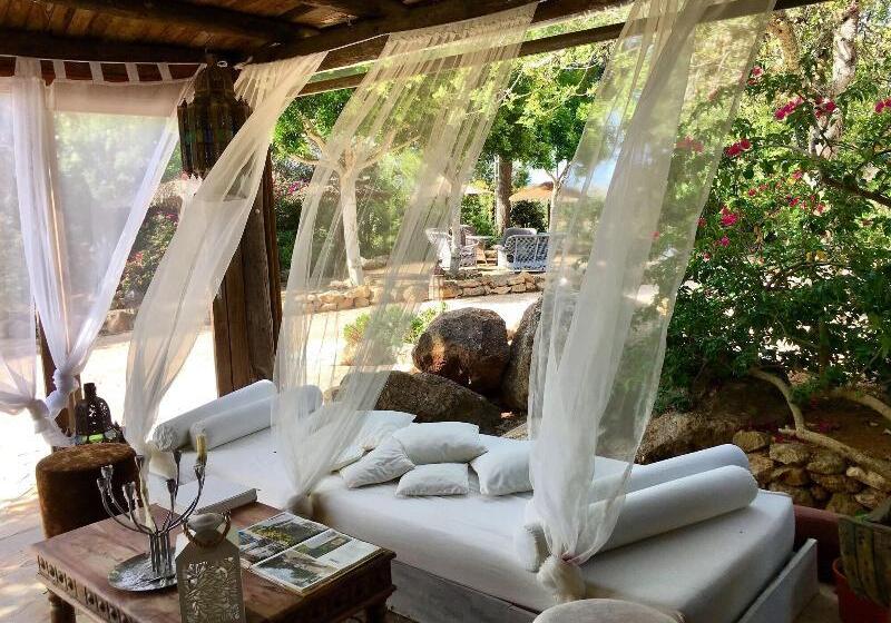 هتل Agroturismo Can Marquet   Adults Only