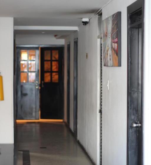 هتل Elegant Suite