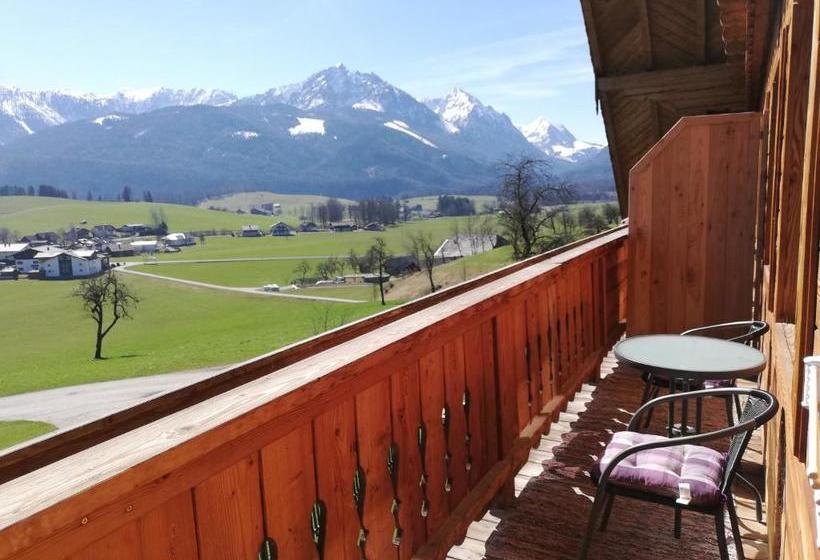 בית מלון כפרי Paulbauer