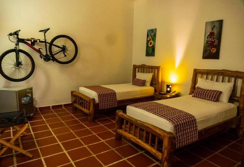 هتل Brisas La Gaviota Mariquit Tolima