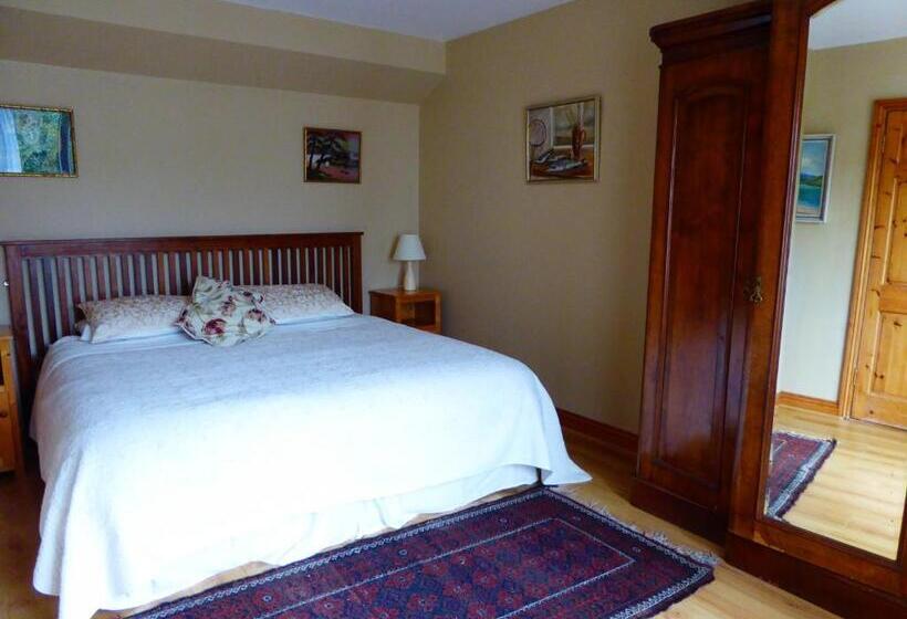 هتل Camillaun Lodge With Lough Corrib Boat Hire