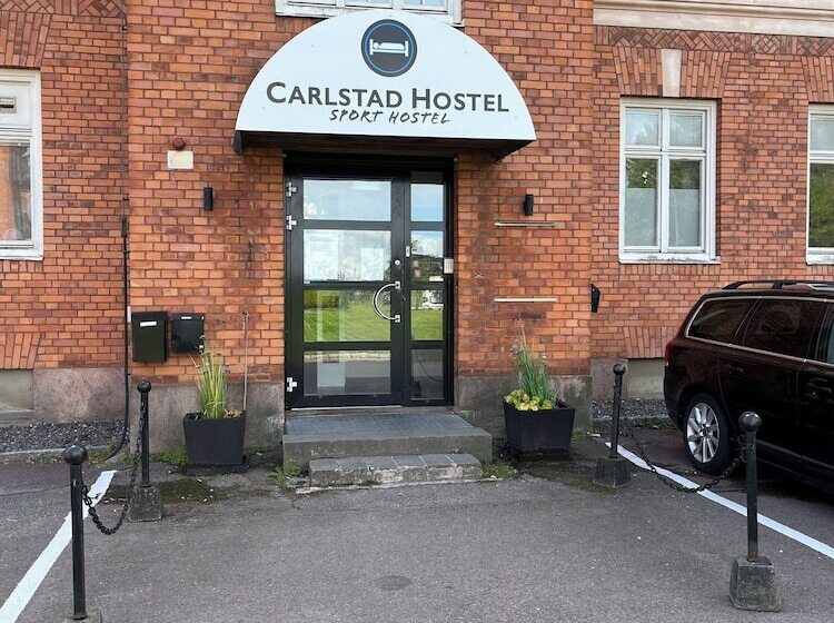 هتل Carlstad Sport Hostel