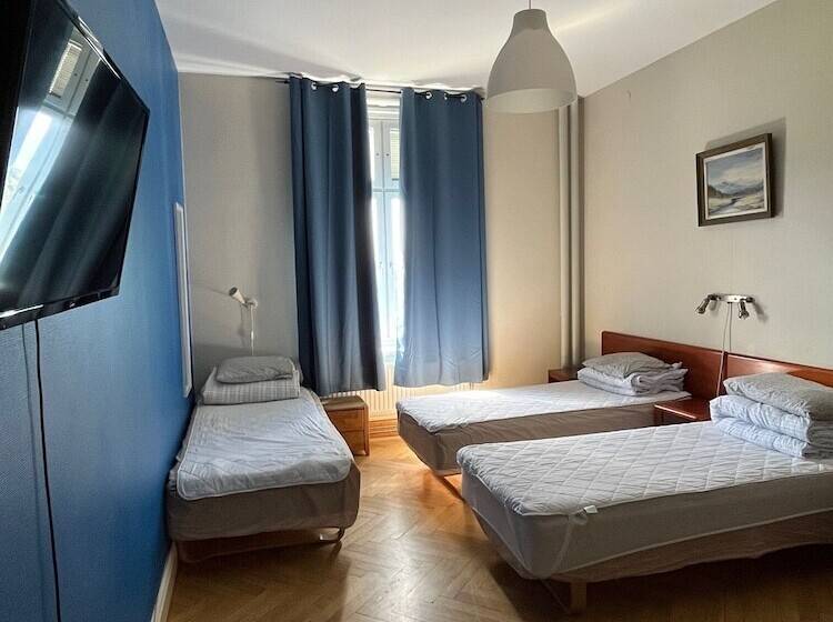 هتل Carlstad Sport Hostel