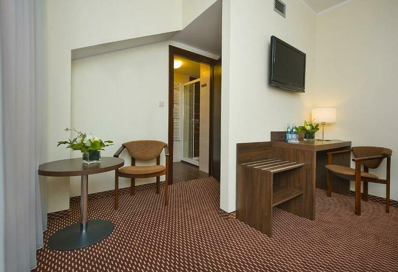 Hotel Cztery Brzozy Gdańsk Kowale