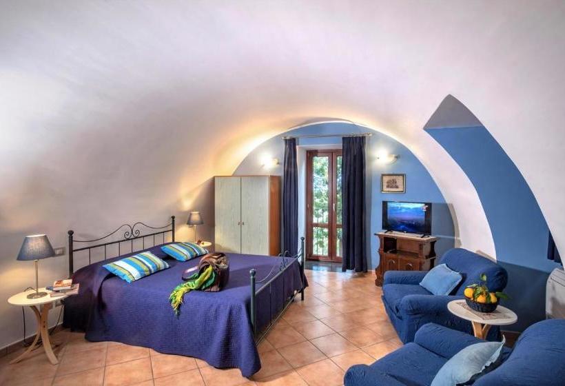 هتل Villa Rosmary