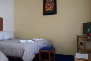 Kurumi Hostel