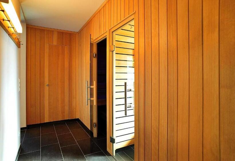 Gasthof Hotel Zum Hirschs