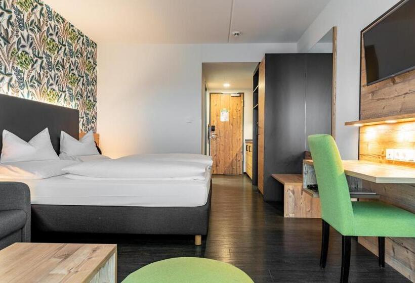 Alb Inn Hotel & Apartments