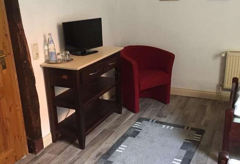 هتل Altstadtpension Vlotho