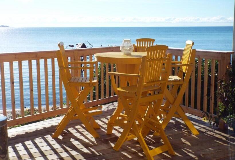 هتل Beachfront Inn