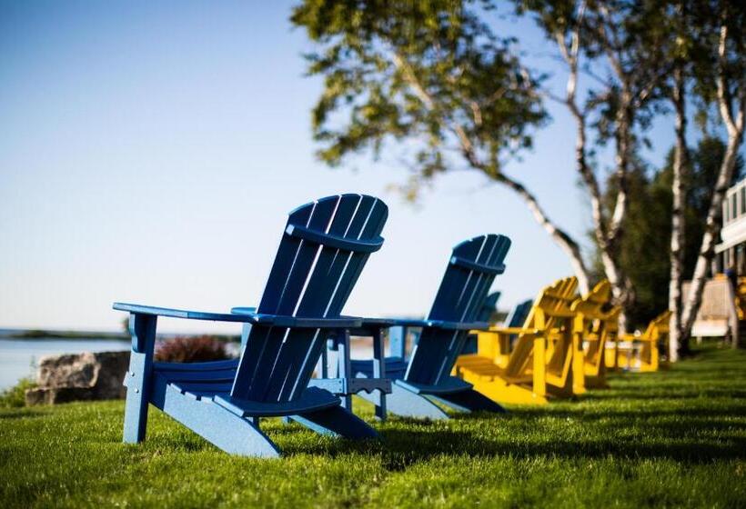 هتل Beachfront Inn
