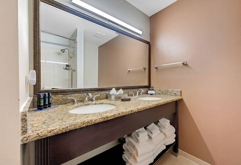 هتل Bodega Coast Inn And Suites