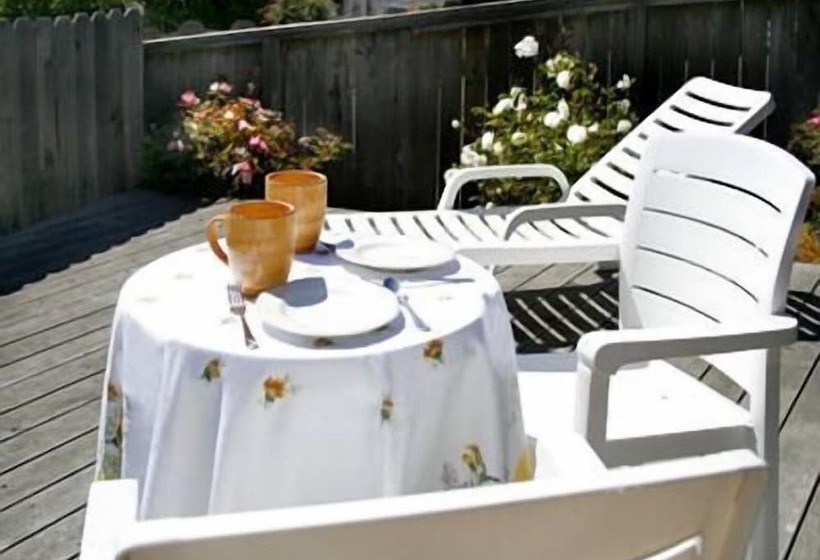هتل Bodega Harbor Inn