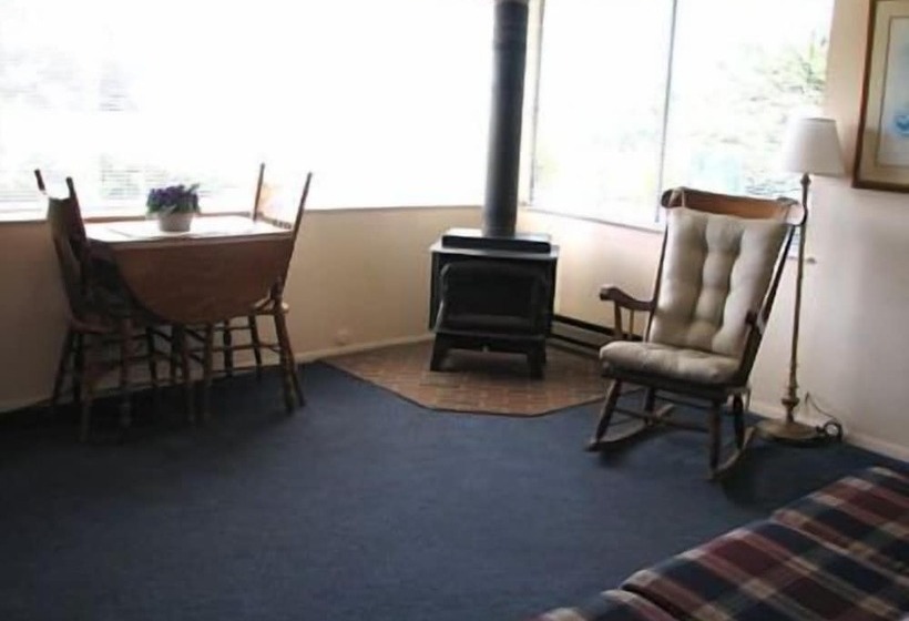 هتل Bodega Harbor Inn