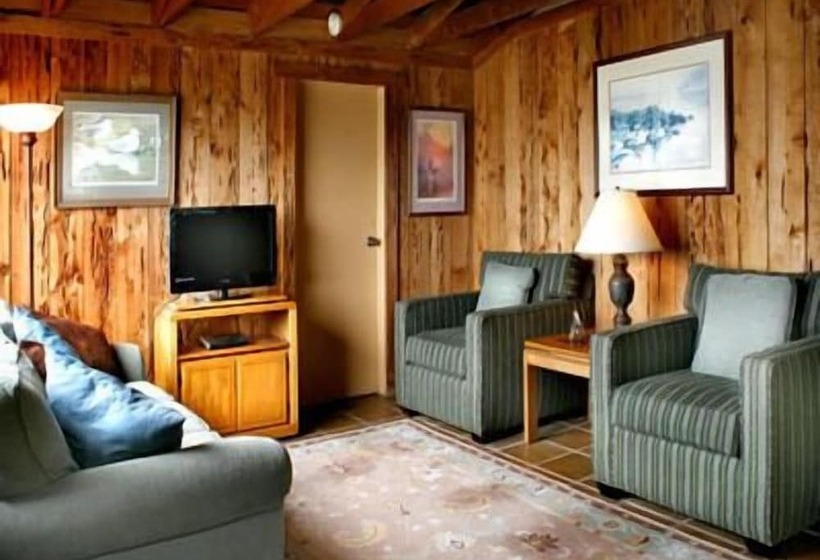 هتل Bodega Harbor Inn