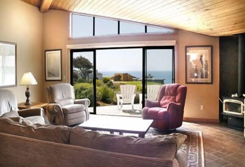 هتل Bodega Harbor Inn