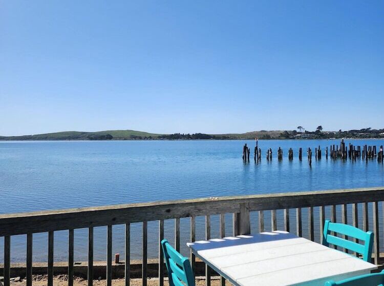 هتل Bodega Harbor Inn
