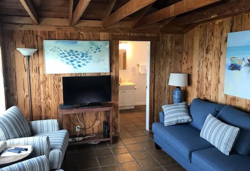 هتل Bodega Harbor Inn