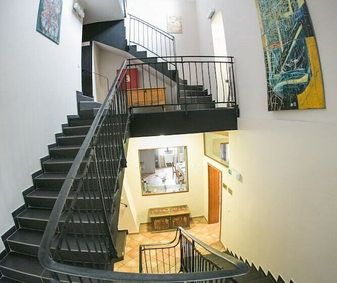 هتل Tanzberg Mikulov