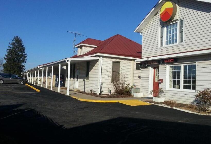 Отель Budget Inn Natural Bridge