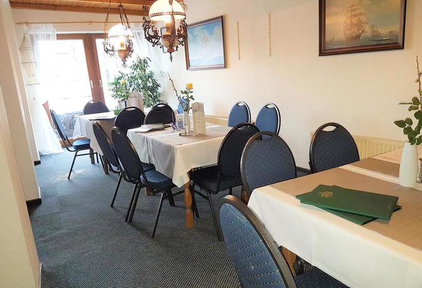هتل Restaurant Cafe Caro