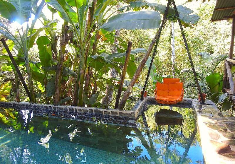 هتل Canaima Chill House