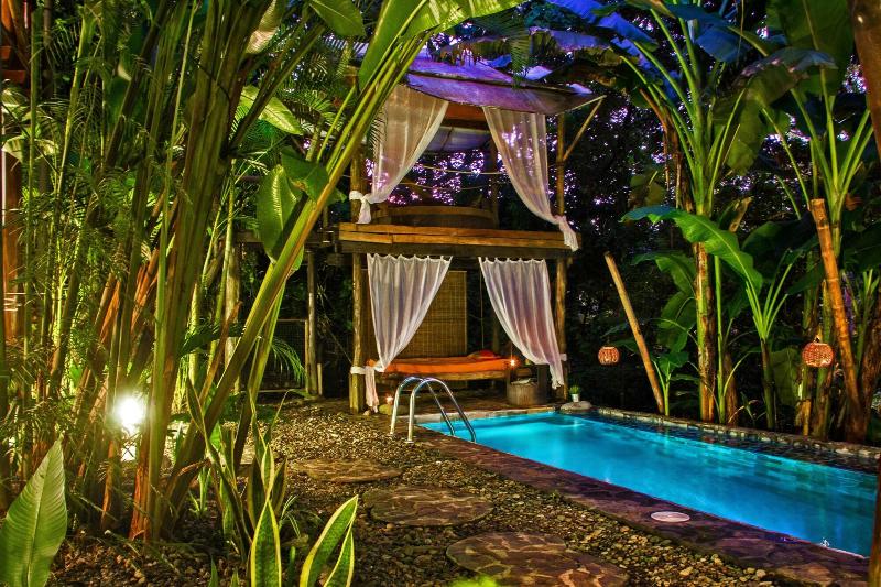 هتل Canaima Chill House