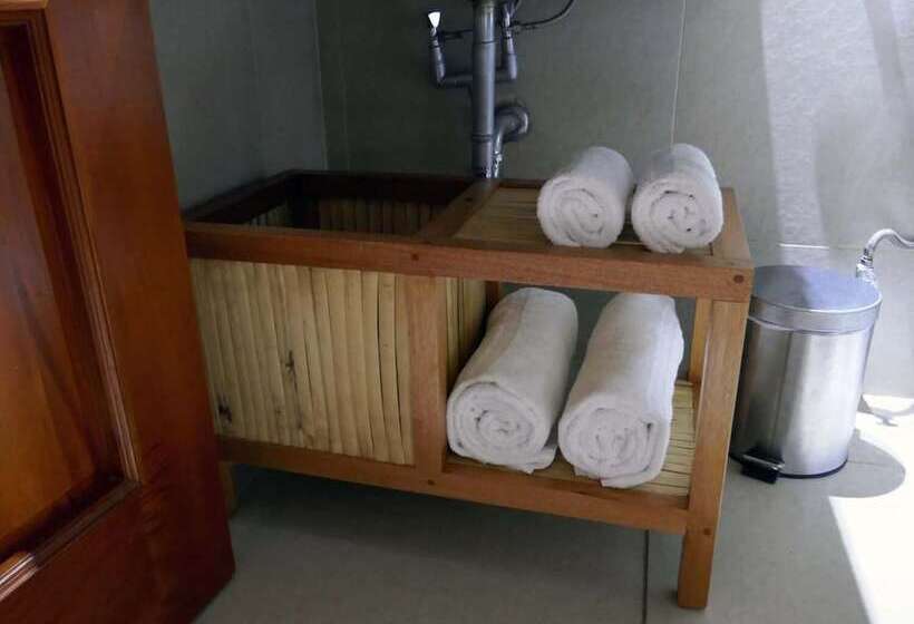 هتل Casa Vínculos