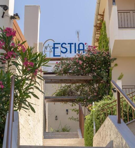هتل Estia