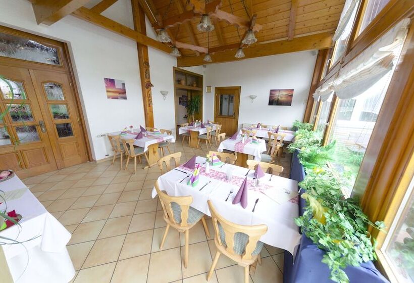 בית מלון כפרי Gasthaus Engemann Bei Matt