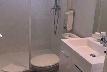 هتل Hôtel Cante Grit
