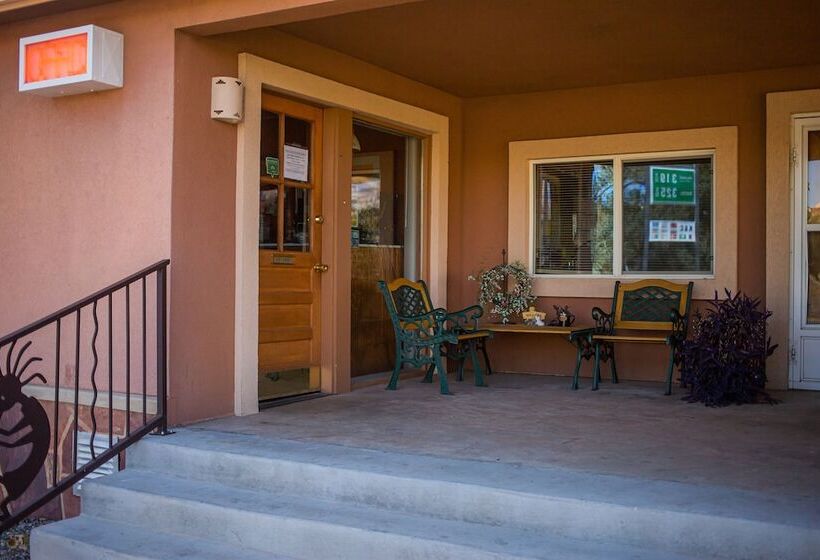 בית מלון כפרי Kokopelli Inn