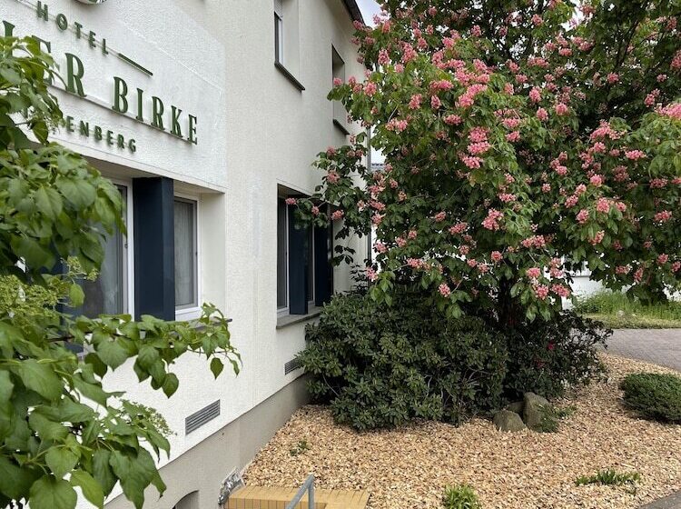 هتل Luther Birke Wittenberg
