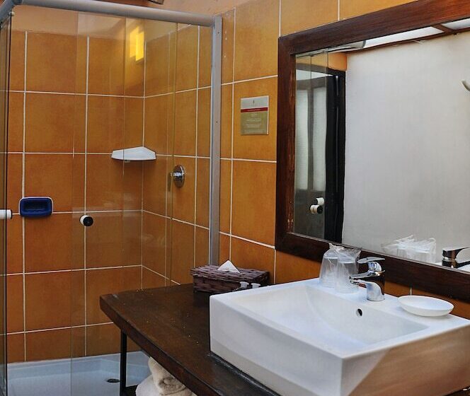 هتل Palacio de Sal