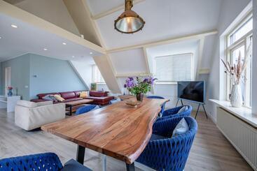 هتل Restaurant Loodsmans Welvaren