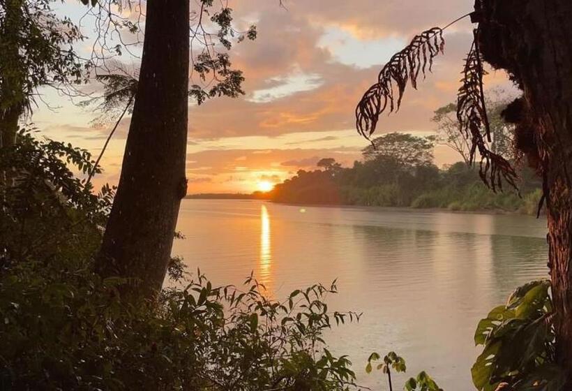 فندق Rio Lindo