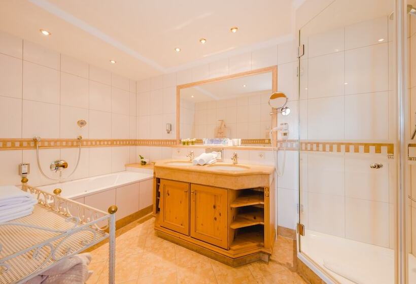 בית מלון כפרי Salzburger Hof Zauchensee