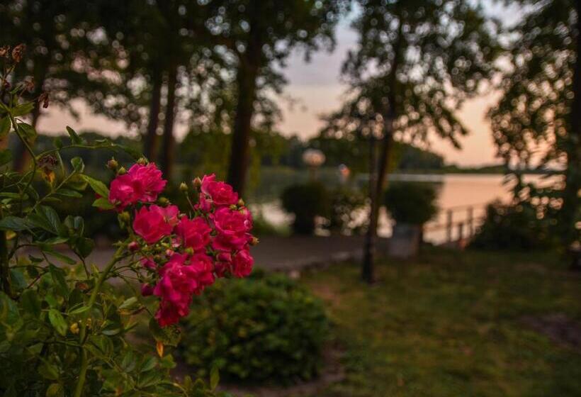 בית מלון כפרי Seehof Netzen