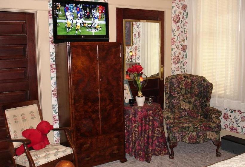 هتل The Lattice Inn