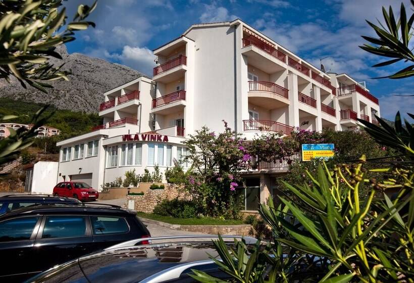 هتل Villa Vinka